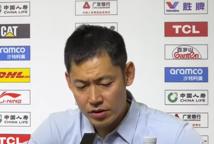 8868体育官网-输广厦发布会！张庆鹏力挺罗汉琛，谈沈梓捷伤势，仍甩锅球员！